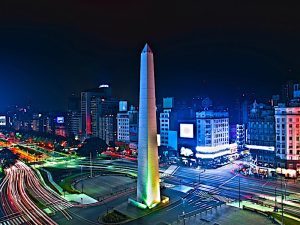 Vista aérea de las ciudades de Buenos Aires y Montevideo
